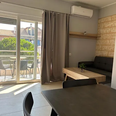 Ifi's 2 Daire Lefkáda